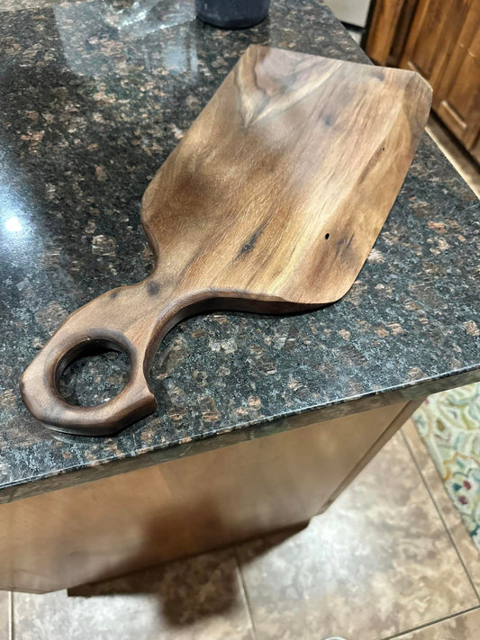 Cutting boad with handle